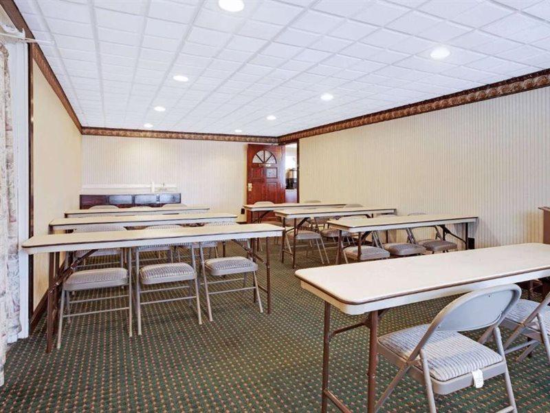 Knights Inn Mount Laurel Bagian luar foto
