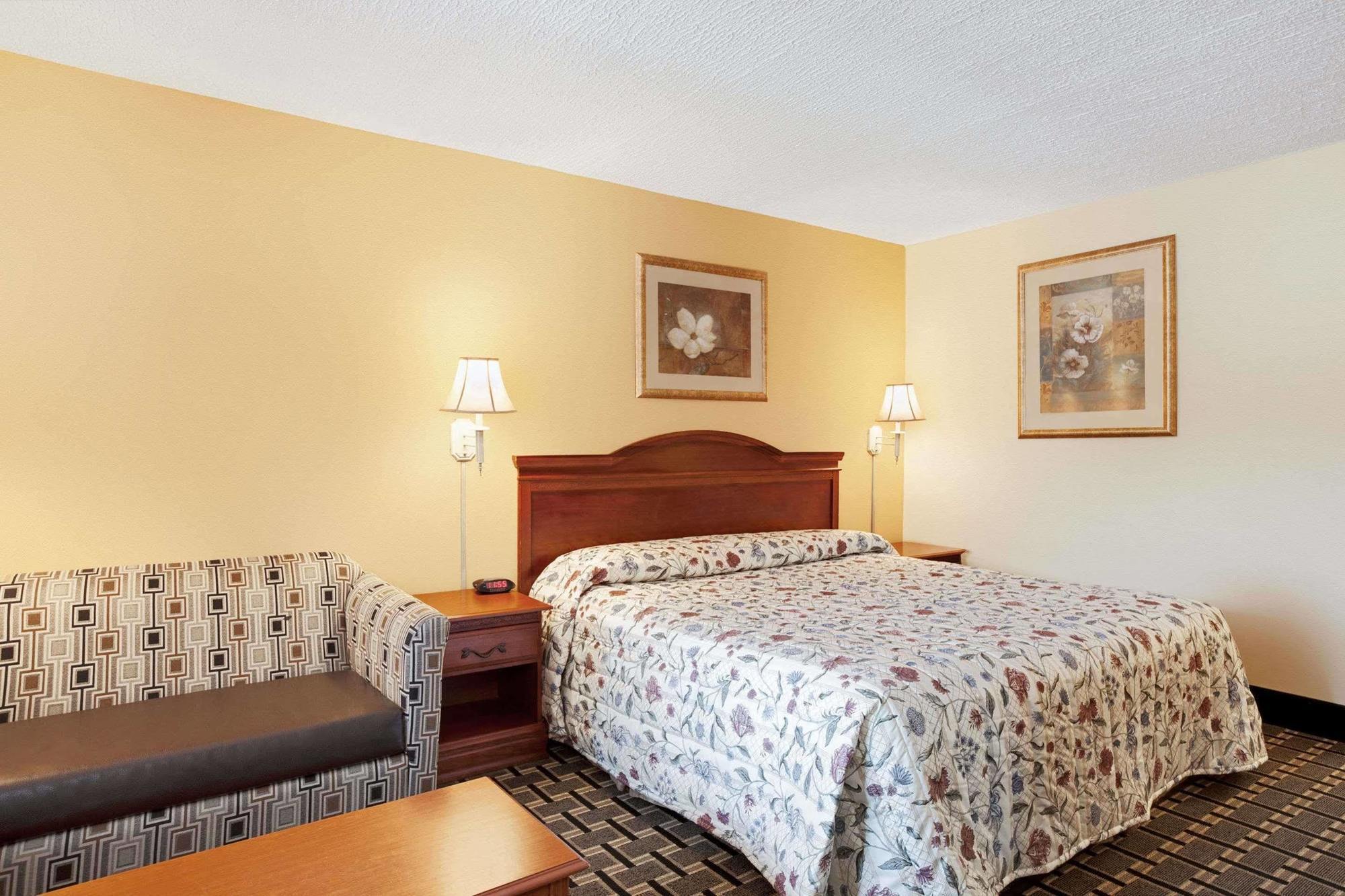 Knights Inn Mount Laurel Bagian luar foto